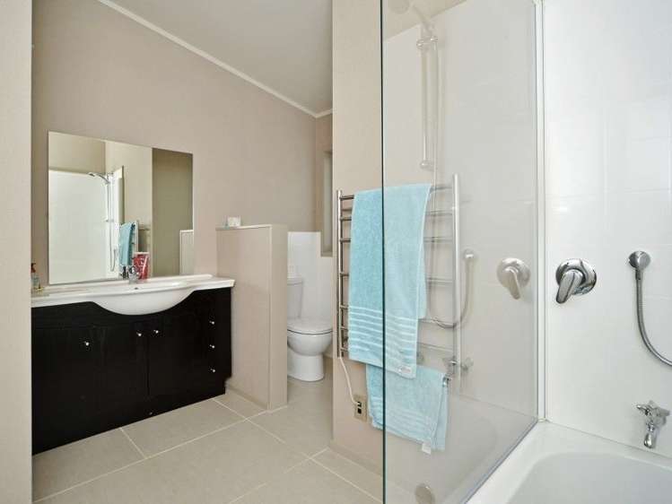 5 Pinedale Crescent Riversdale Beach_19