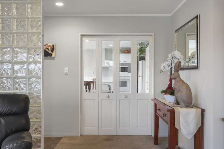 9 Meynell Court Glen Eden_5