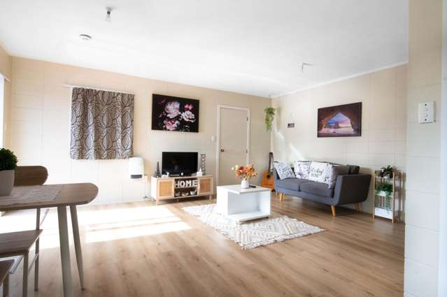 8/78 King Street Taradale_3