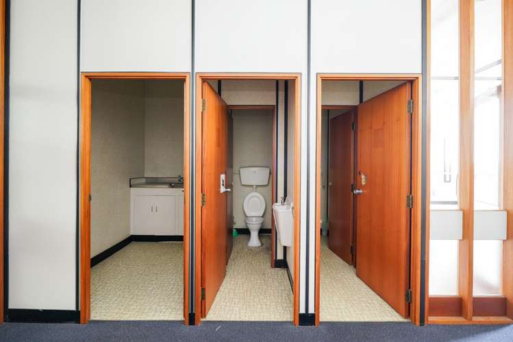 24-26 Esk Street Invercargill_24