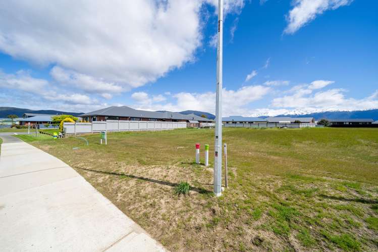 43 Govan Drive Te Anau_5