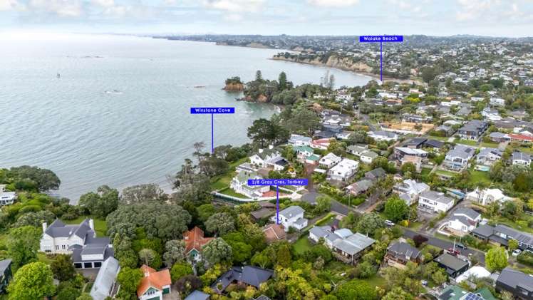 2/8 Gray Crescent Torbay_14