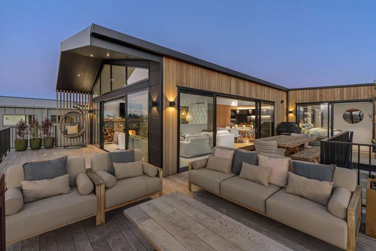 71 West Meadows Drive Wanaka_32