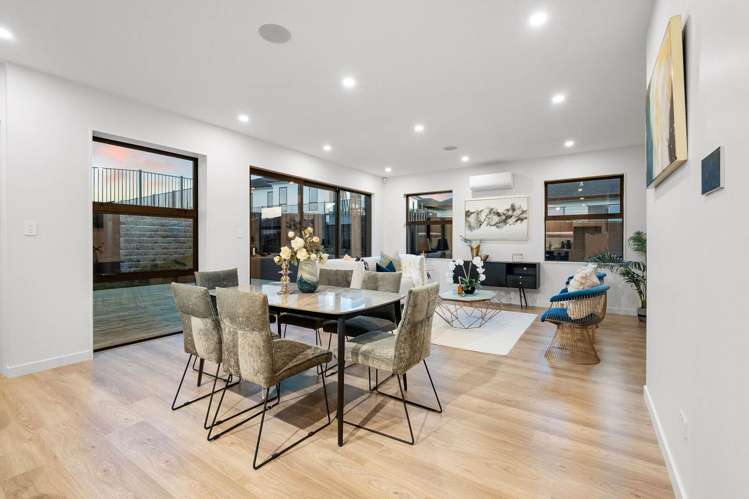 52 Tipu Crescent Wainui_15