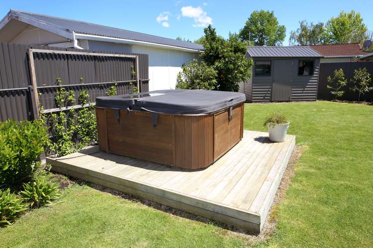 708 Rainbow Avenue Parkvale_15