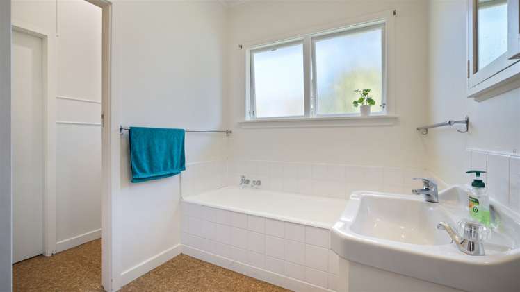 122 Glandovey Road Strowan_10