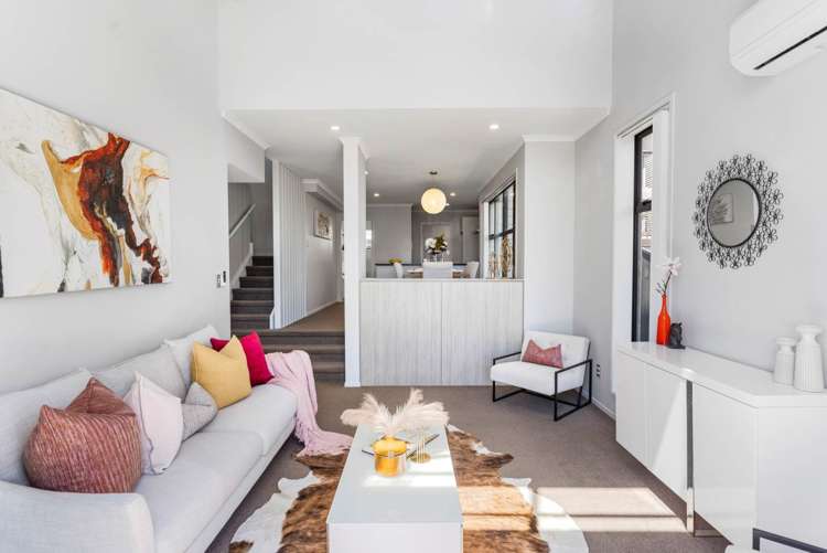 16 Hirimate Place Flat Bush_34