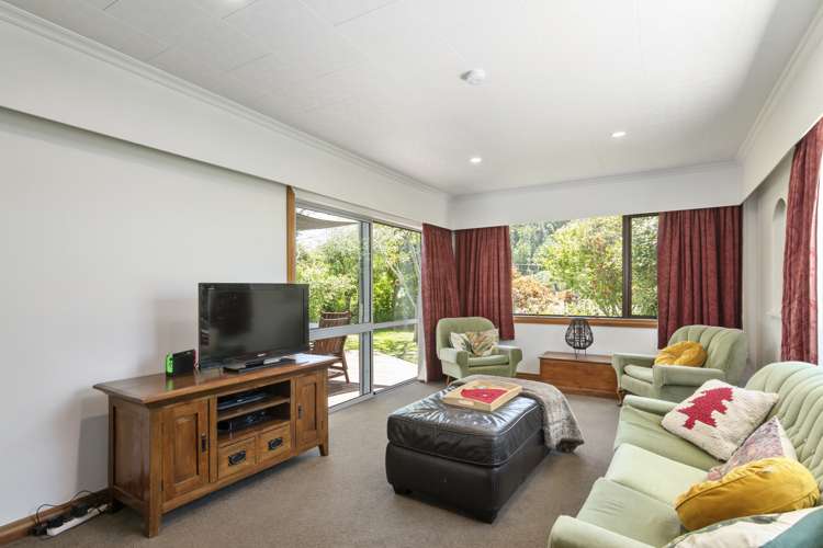 97 Pigeon Valley Road Wakefield_7