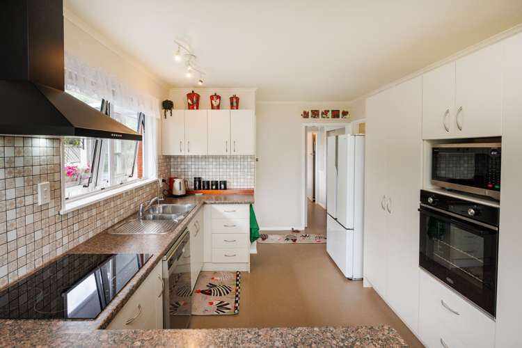 23 Fairview Avenue Feilding_6