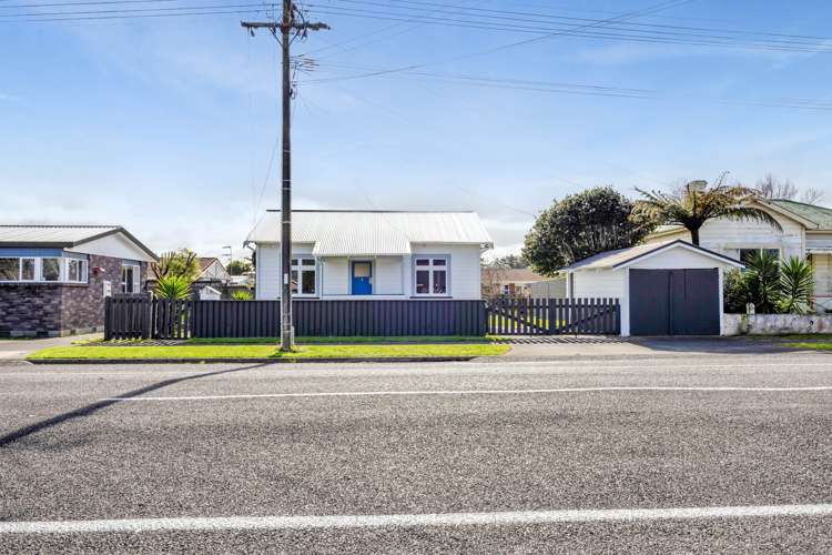 10 Erin Street Hawera_26
