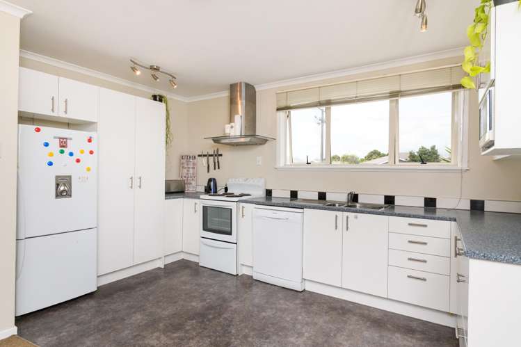 76 Monmouth Street Feilding_10