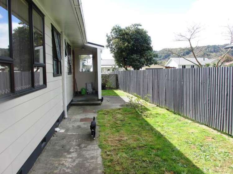 55 Church Street Reefton_10