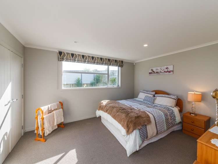 12 Shakespeare Way Kelvin Grove_10