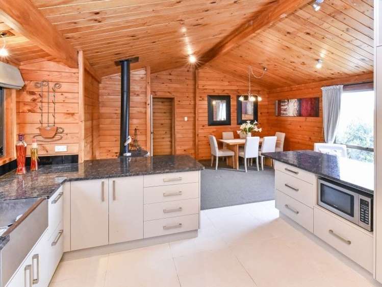 28 Hakea Place Totara Heights_8