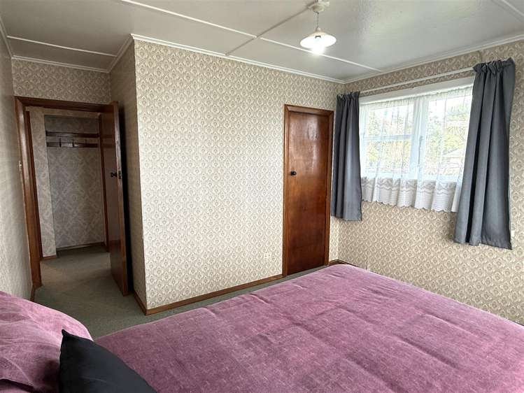 16 Monro Street Cobden_11