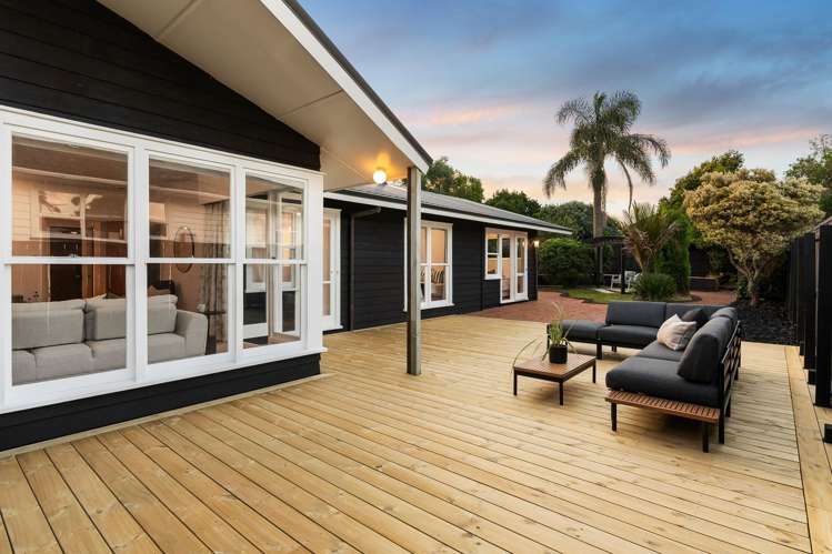 9 Tudward Glade Hillcrest_1