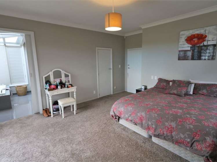 35 William Wong Place Carterton_12