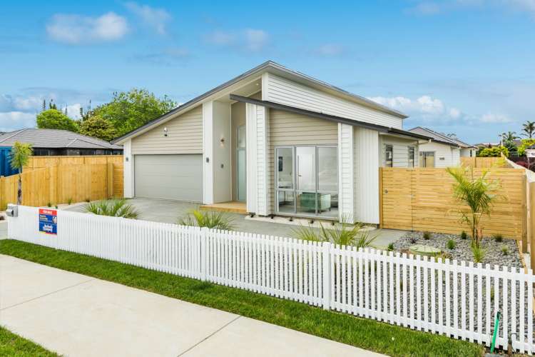 8 Raymond Grace Avenue Huapai_22