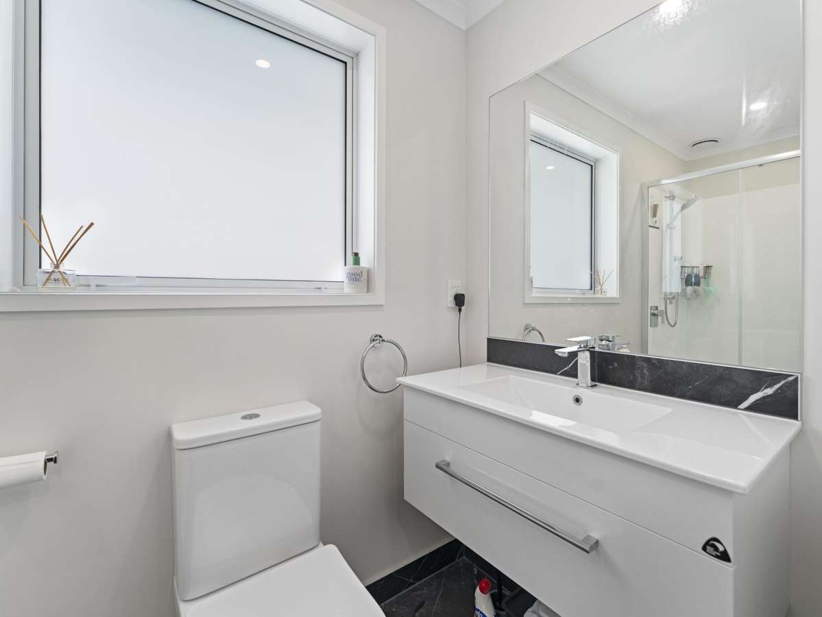 59 Leathem Crescent_5