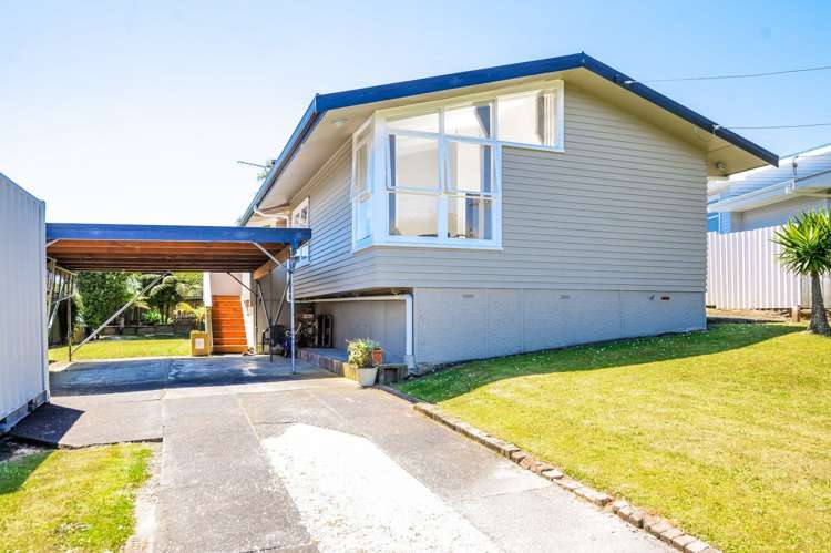 17 Saffron Street Birkdale_16