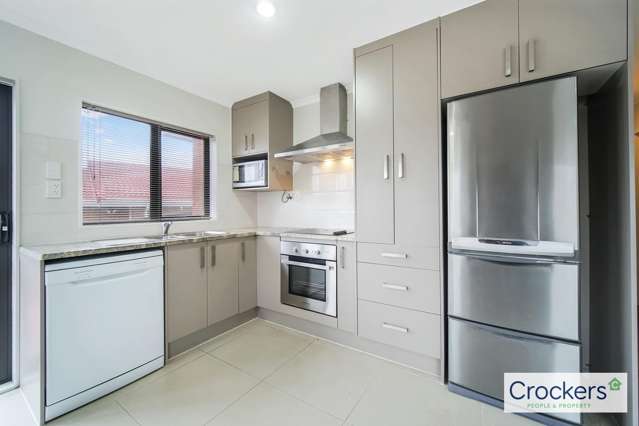 1 Petrel Place 11410_4