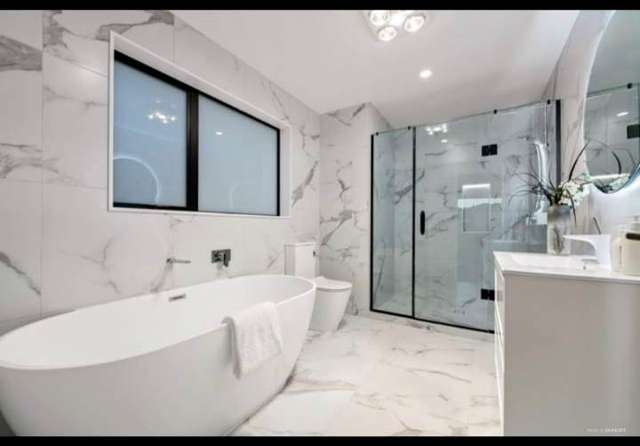 12 Woodacre Street Flat Bush_1