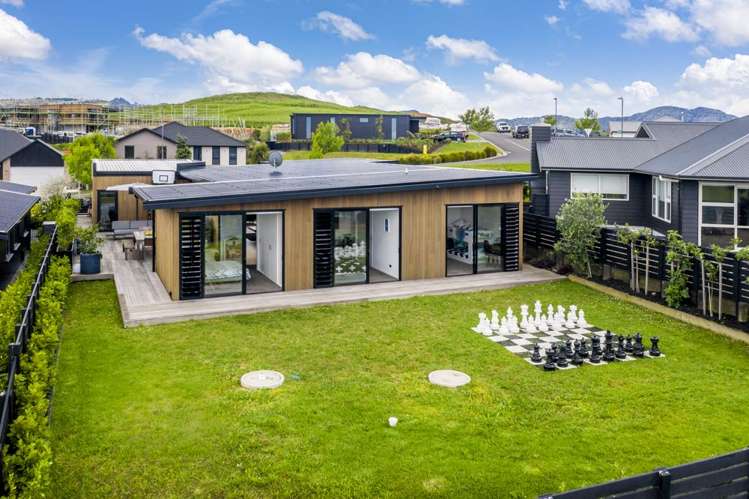 10 Laly Haddon Place Matakana_26