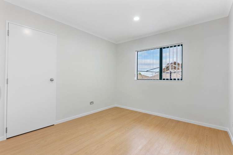 8 Carn Place Manurewa_15