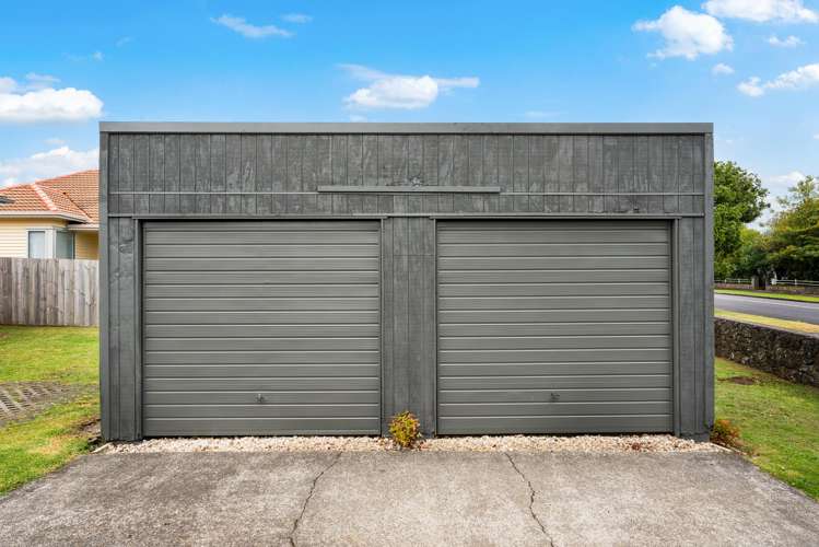 31 Woodward Road Mount Albert_14