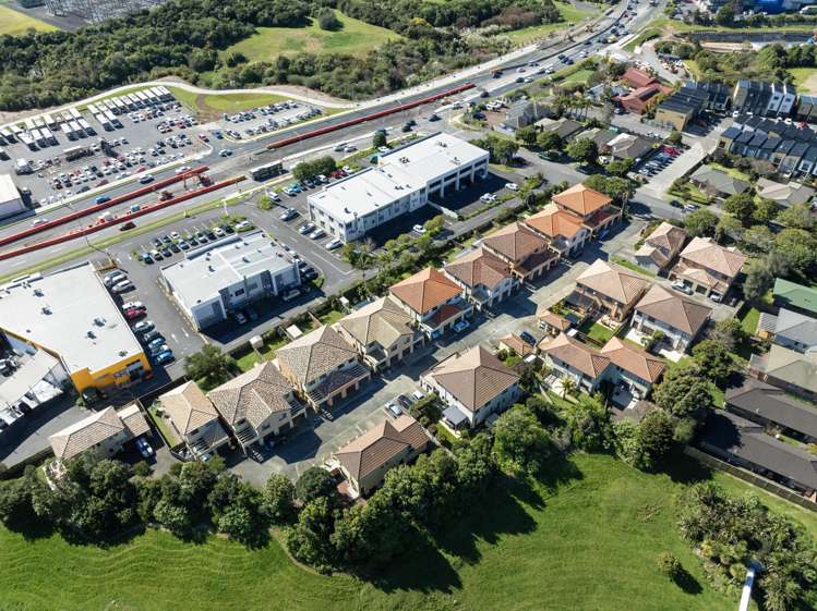 13/94 Huntington Drive East Tamaki_18