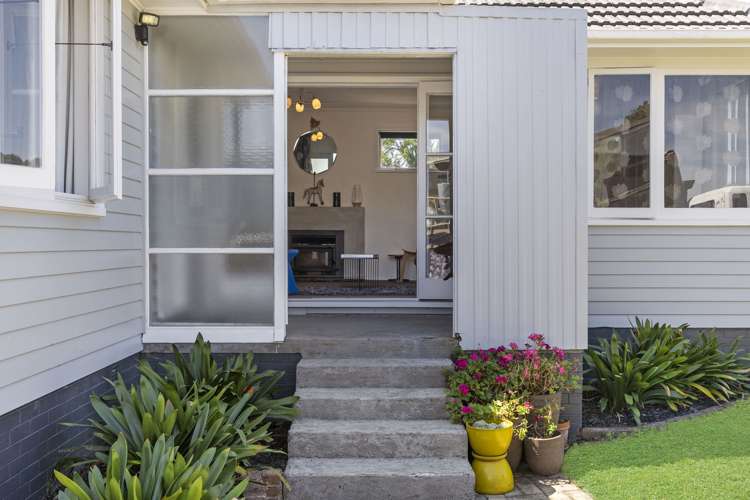 4 Tamariki Avenue Kelston_1