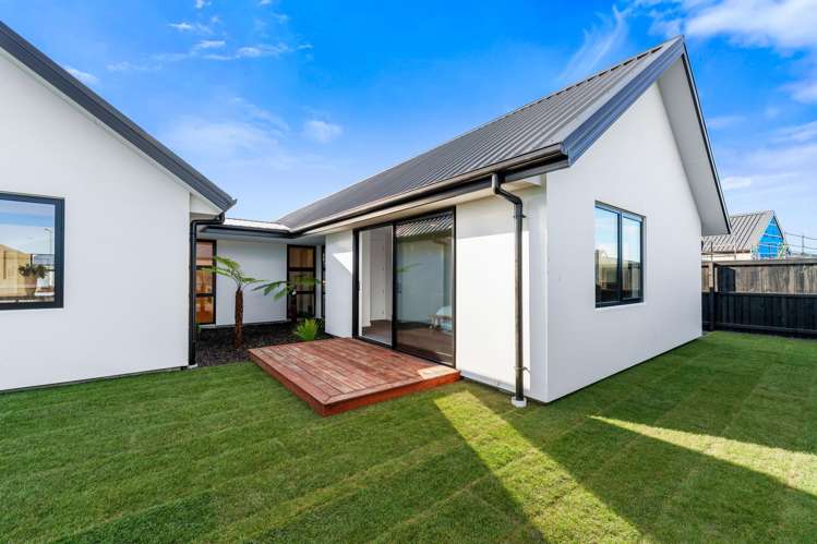 38 Wakeman Drive Lincoln_29