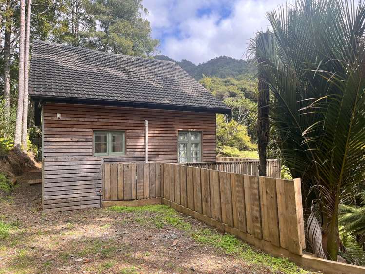 Whatipu Road Huia_31