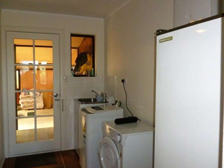 22 Pohutukawa Drive Opunake_15