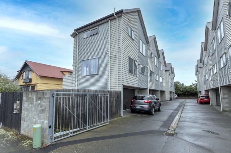 8/443 Hereford Street Linwood_15