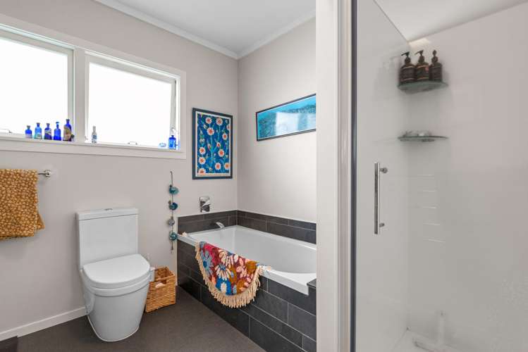 50 Maungawhare Place Otumoetai_11