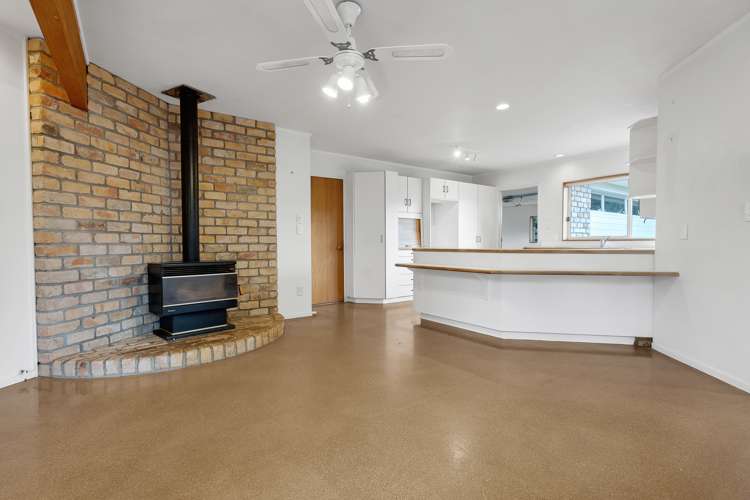 11a View Road Waiuku_7