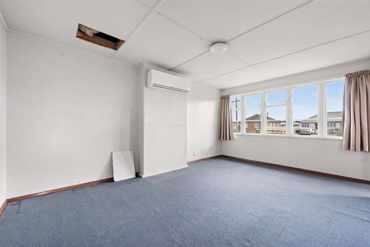 16 and 18 Churchill Avenue Gore_18