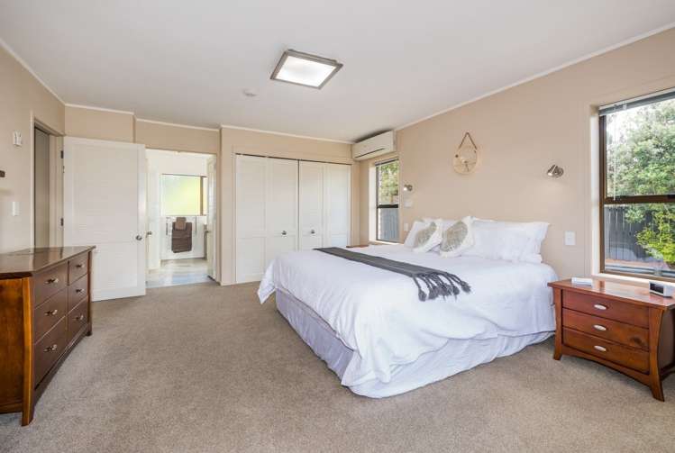 21 John Downs Drive Browns Bay_10