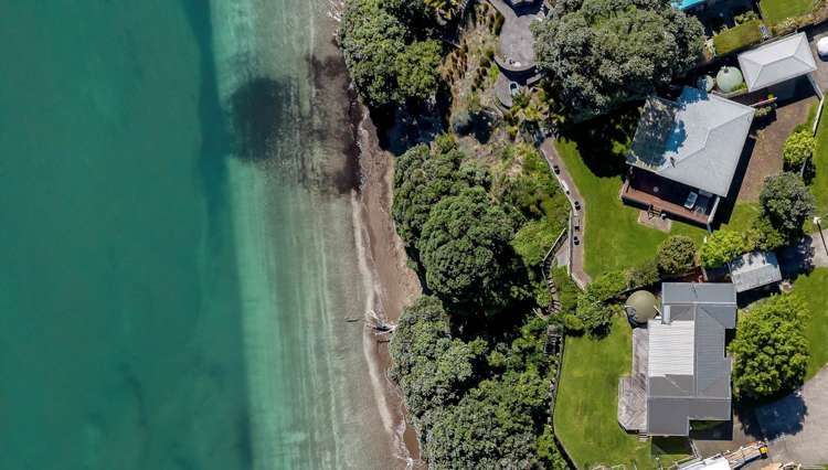 11 Hawke Crescent Beachlands_8