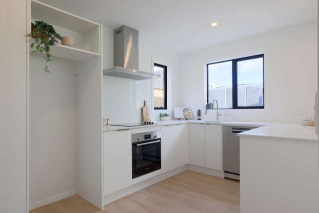 105 Main Road Wainuiomata_2