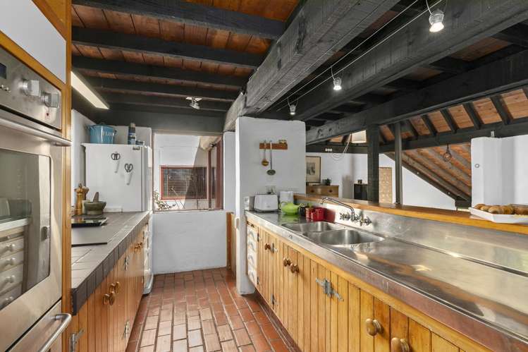 22 Rakeiora Grove Korokoro_7