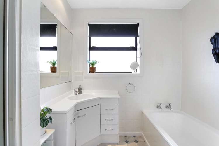 47 Skerten Avenue Hornby_15