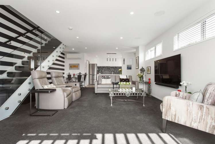 1/46 Andover Street Merivale_3