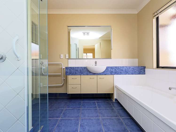 40 Kensington Drive Taradale_7