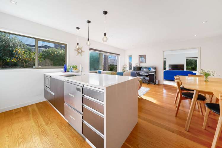 15 Forrest Hill Road Milford_11