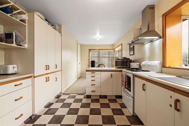 1/124 Harris Crescent Papanui_3