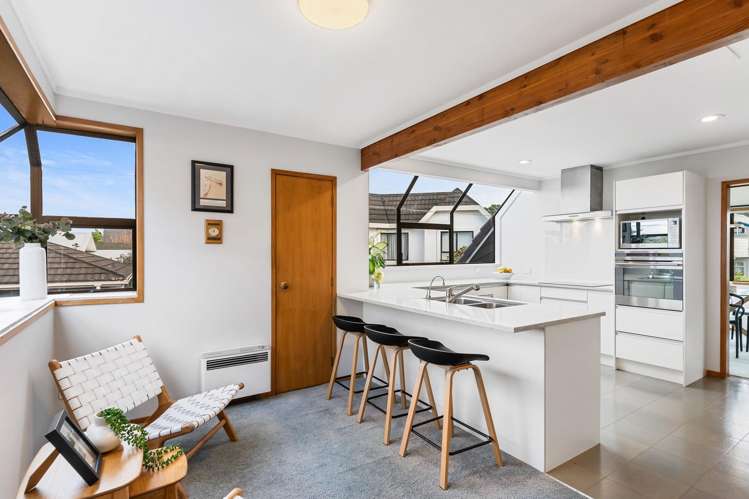 2/464 Point Chevalier Road Point Chevalier_4