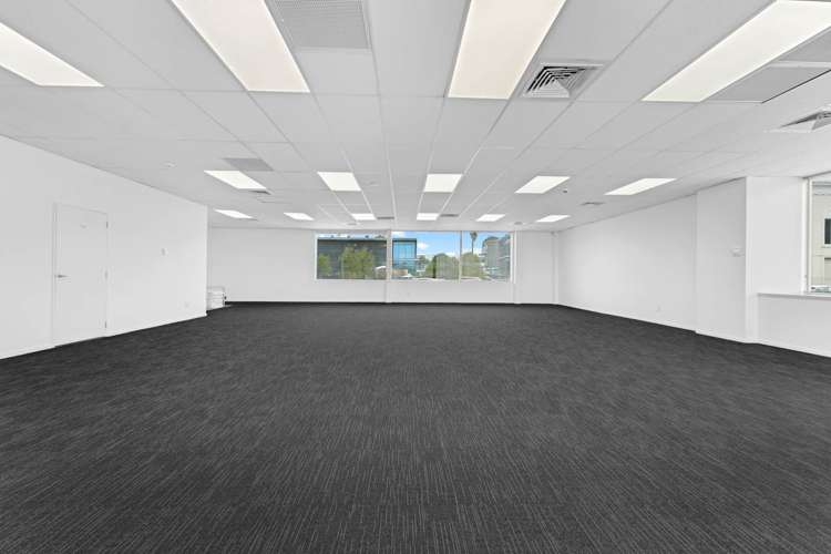 Unit 4/49 Apollo Drive Rosedale_3