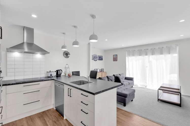 2/6B Sunnyside Road_1